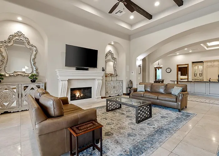 Mountain View Retreat - Pool, Spa, Theater Holiday home Scottsdale
