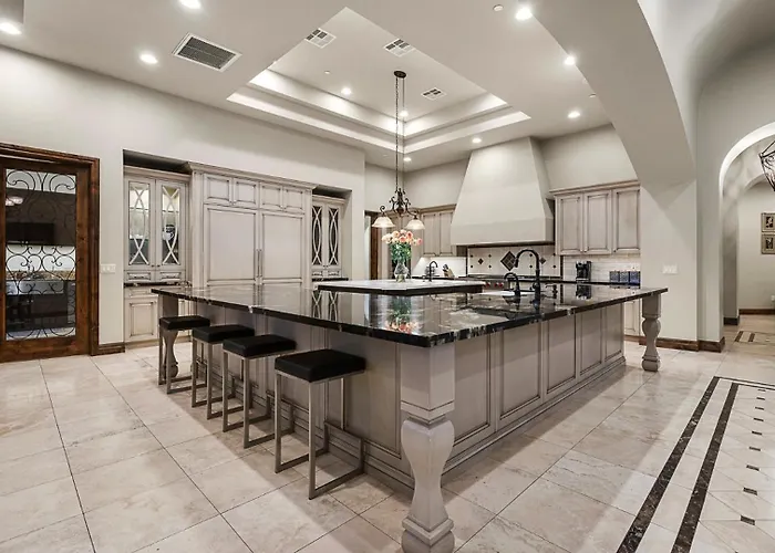 Mountain View Retreat - Pool, Spa, Theater Holiday home Scottsdale