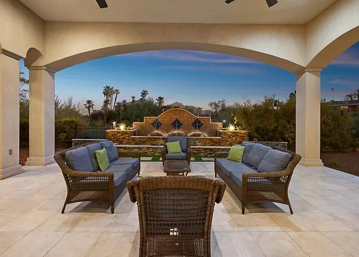 Mountain View Retreat - Pool, Spa, Theater Holiday home