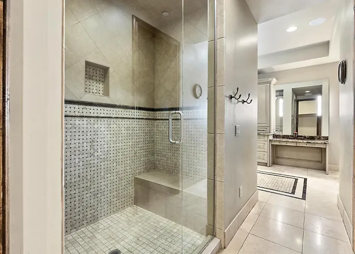 Mountain View Retreat - Pool, Spa, Theater Holiday home *