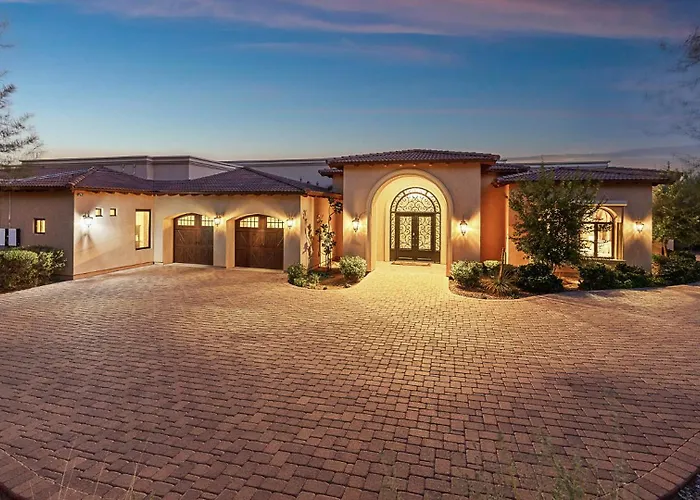Mountain View Retreat - Pool, Spa, Theater Holiday home